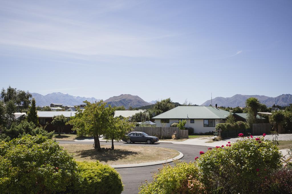 Apollo Lodge And Apartment Wanaka Buitenkant foto