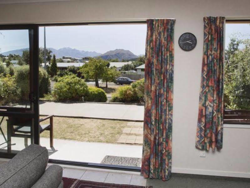 Apollo Lodge And Apartment Wanaka Buitenkant foto